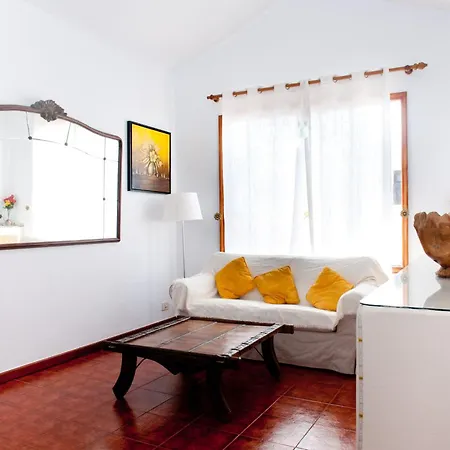 Casa Brisamar , Private Sea View House In Holiday home *